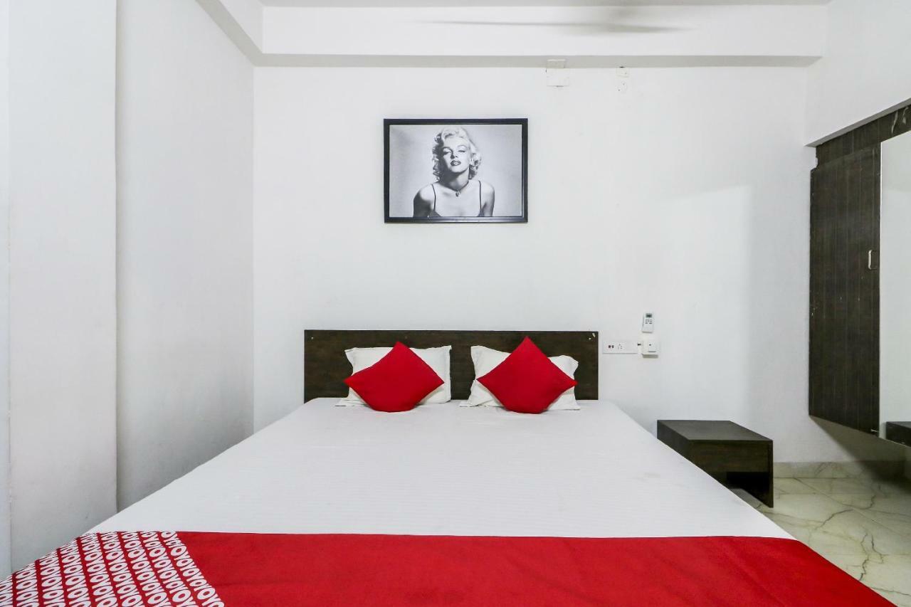 Oyo 30698 Hari Om Guest House Jadabpur Экстерьер фото